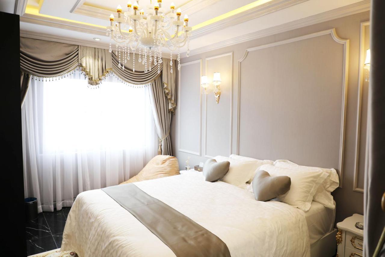 Enjoy Hotel 7 Ho Chi Minh City Exterior photo