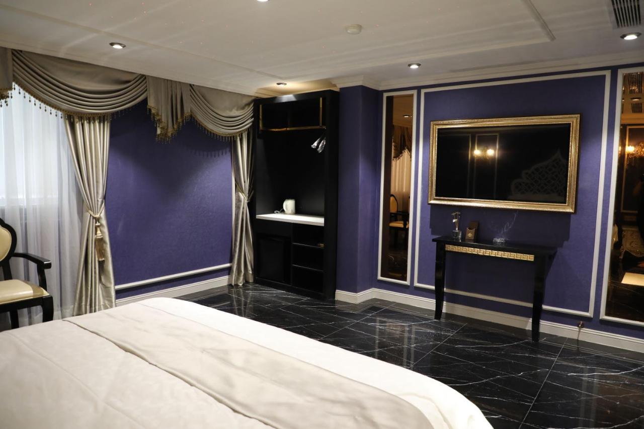 Enjoy Hotel 7 Ho Chi Minh City Exterior photo