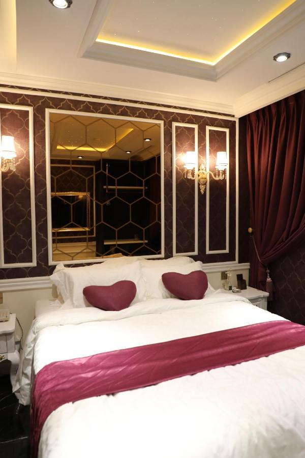 Enjoy Hotel 7 Ho Chi Minh City Exterior photo